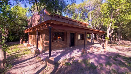 Casa A Estrenar En Villa De Las Rosas / Valle De Traslasierra / Apta Para Comercio.