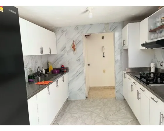 Casa Unifamiliar En La Mota Cerca La 80 