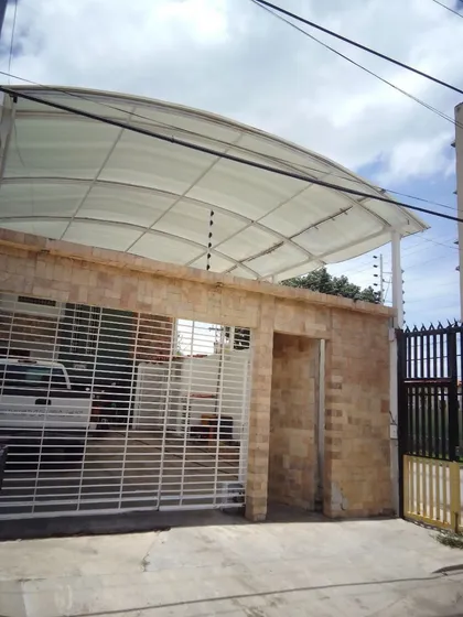 Se Vende Bello Townhouse En San Pablo, Turmero - Urb. Privada