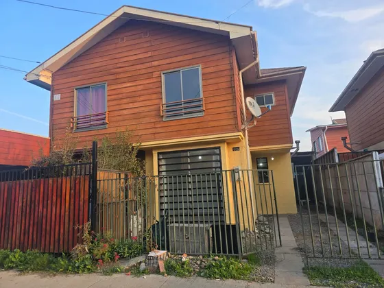 Acogedora Casa En Arriendo, Excelente Conectivad, Linares.