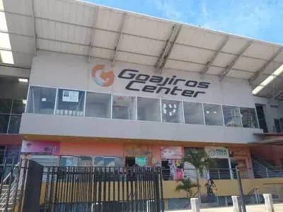 Keydis Inzitu Realtors Vende Local Guajiro Center