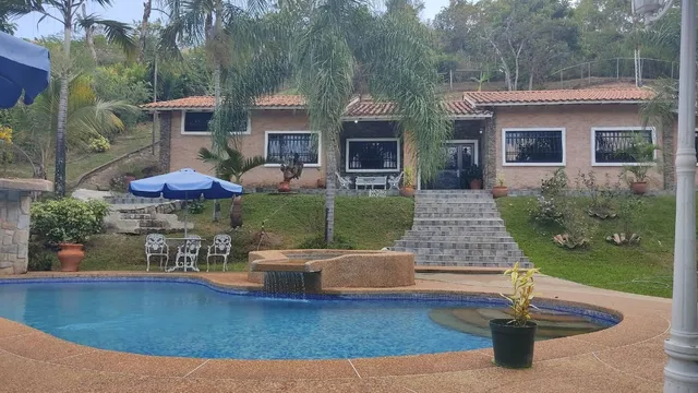 Casa En Venta En El Safari Carabobo 266752 Lz