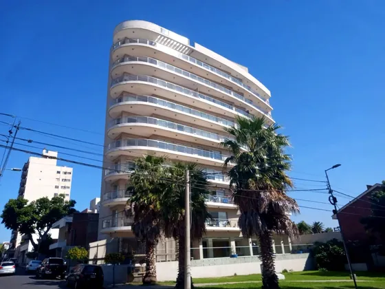 Edificio Categoría Vista Al Río