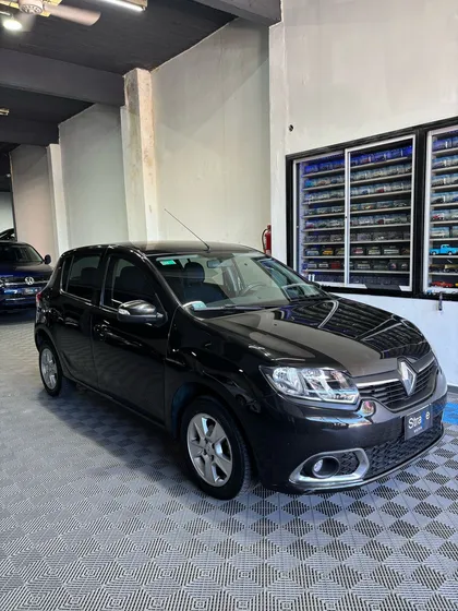Renault Sandero 1.6 Privilege 105cv