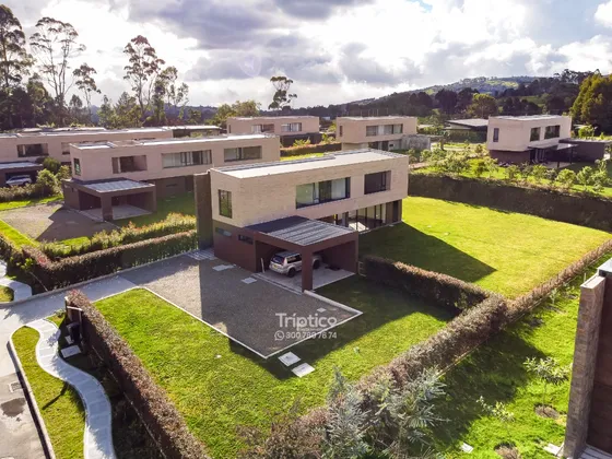 Vendo Casa En El Alto De Las Palmas, Envigado