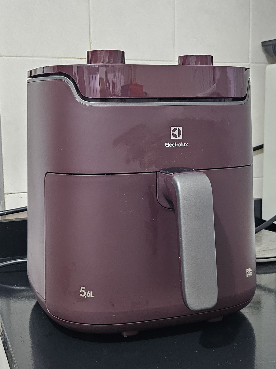 Fritadeira Air Fryer Electrolux Rita Lobo 5,6l 1400w Eaf41