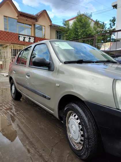 Nissan Platina Q