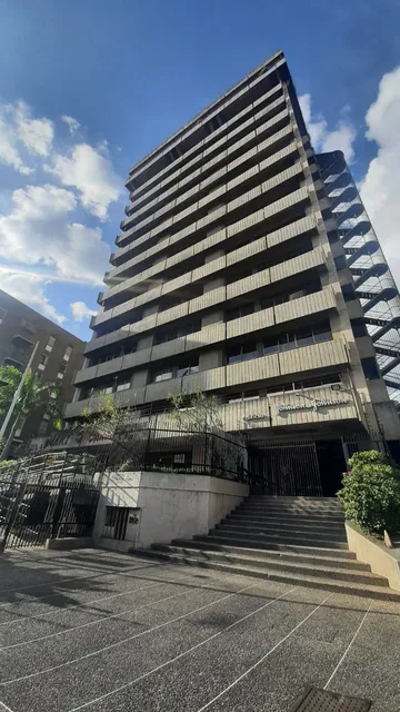 Avenida Rómulo Gallego Local Comercial Tipo Oficina En Venta De 266m2
