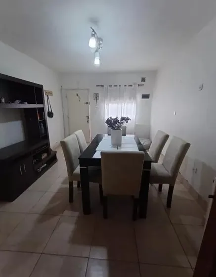 Casa En Venta - 2 Dormitorios 2 Baños - Cochera - 79mts2 - San Miguel