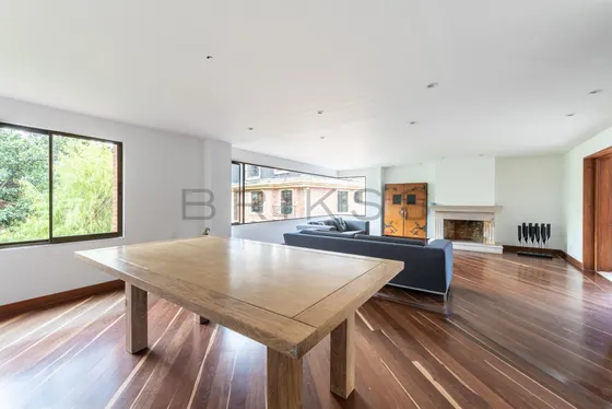 Apartamento En Venta En Santa Barbara Occidental-usaquén. Cod V2373