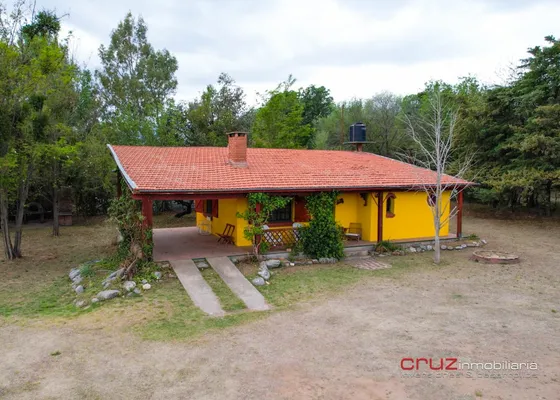 Casa De 115m2 En Carpintería - San Luis 
