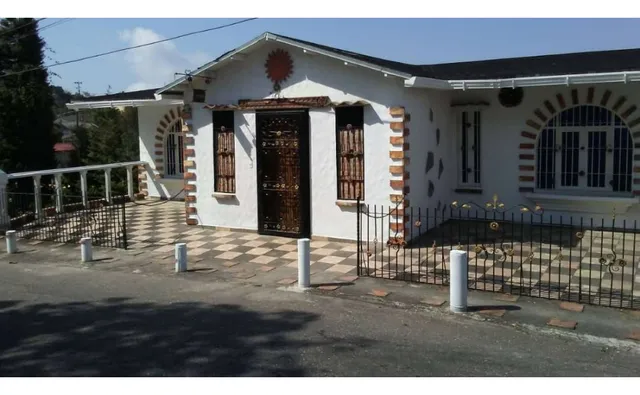 Casa De Vista Espectacular En El Limón San Antonio De Los Altos Jr
