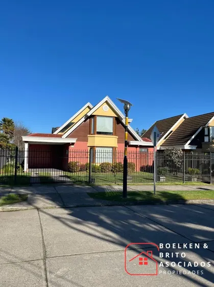 Casa En Venta En Sector Barrio Inglés, Temuco (174243)