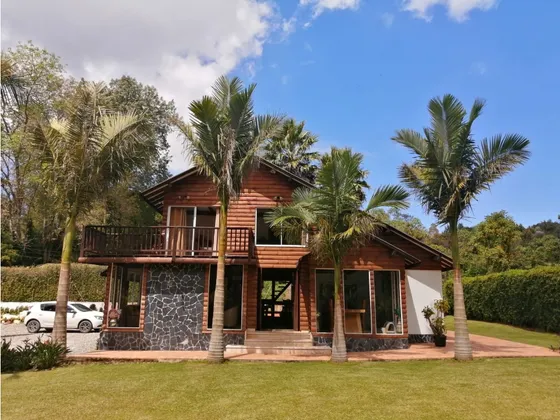 Chalet Campestre Sector El Molino - Guarne 
