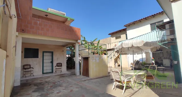 Casa Venta Lecheria Calle Arismendi - Sujeys Ortiz Evergreen.