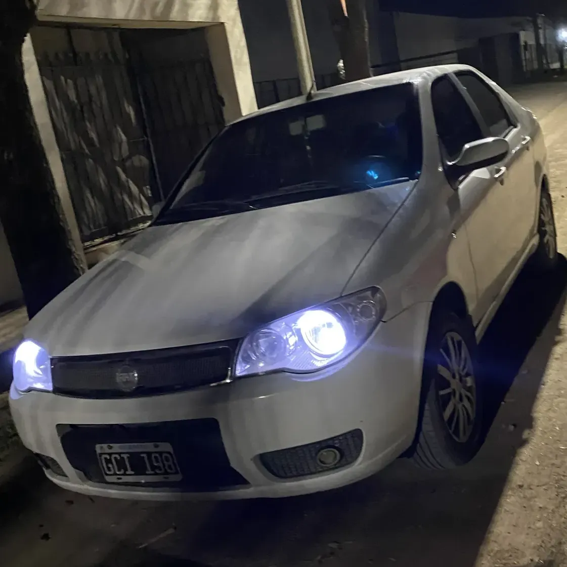Fiat Palio 1.8 HLX