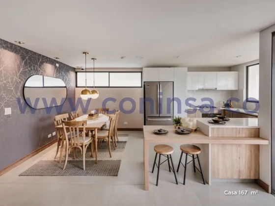 Casa En Venta En Zuñiga. Cod V12750