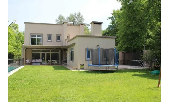 Venta Chalet 4 Dormitorios Los Polvorines Con Cochera