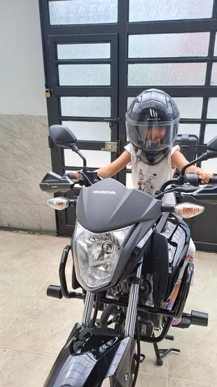 Linda Moto Honda Cb125f