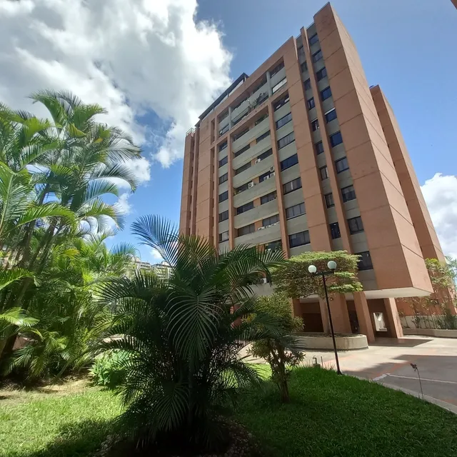 Apartamento En Venta En Las Esmeraldas De La Tahona. My