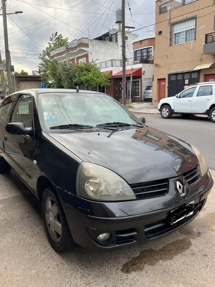 Renault Clio 1.2 F2 Yahoo Plus