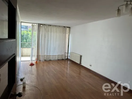 Departamento En Arriendo De 4 Dorm. En Ñuñoa Buena Ubicacion