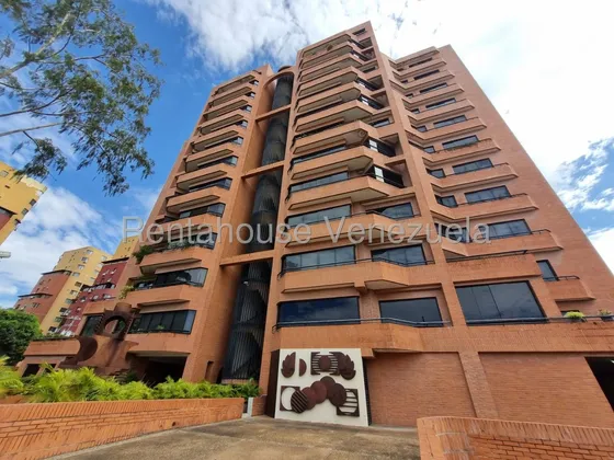 Lindo Y Amplio Apartamento Al Este De La Ciudad En Exclusivo Conjunto Ubicado En La Urb El Parral Barquisimeto Cod 25 -24666  Tk Katty Vasquez