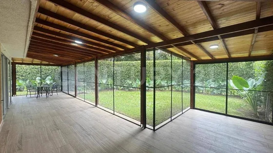 Se Alquila Hermosa Casa En Urbanización Club De Campo La Morada
