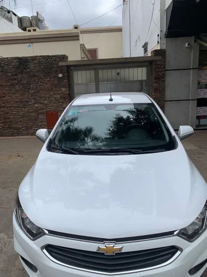 Chevrolet Onix 1.4 Ltz At 98cv