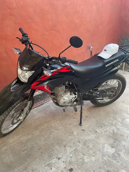 A Un Mes De Ser 2024 Poco Uso
