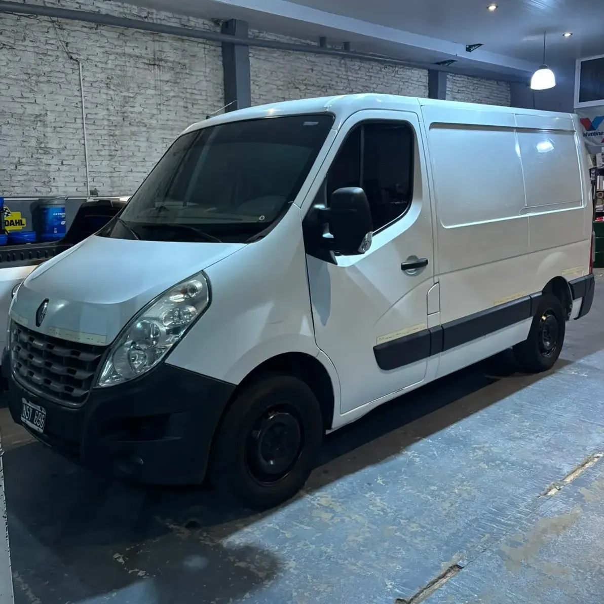 Renault Master 2.3 T4 Dci130 L1h1 Aa Furgon Corto