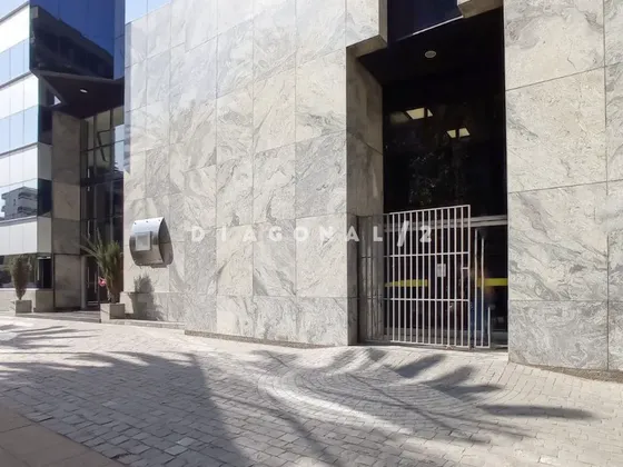 Local Comercial En Arriendo En Providencia