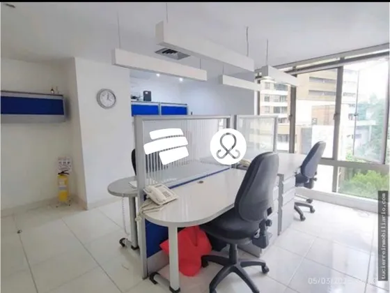 En Venta Oficina Centro Empresarial, Manila