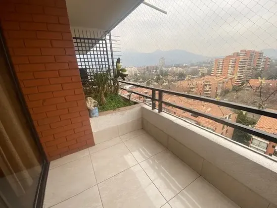 Excelente Vista Al Oriente Y Conectividad, Cercano A Mall.