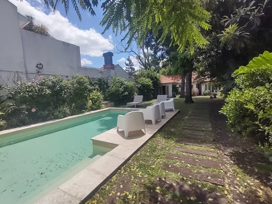 Chalet En Venta Barrio Ingles Las Lomitas Pileta Apto Credit