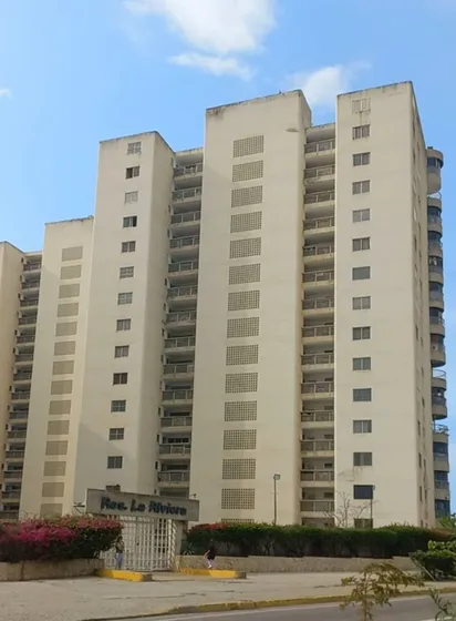 Residencia La Riviera