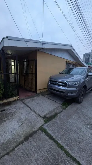 Casa En Venta En Pasaje Cerrado Concepción 