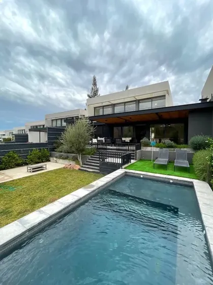 ¡vive En Lo Barchea! Casa De 3h Y 3b En Arriendo