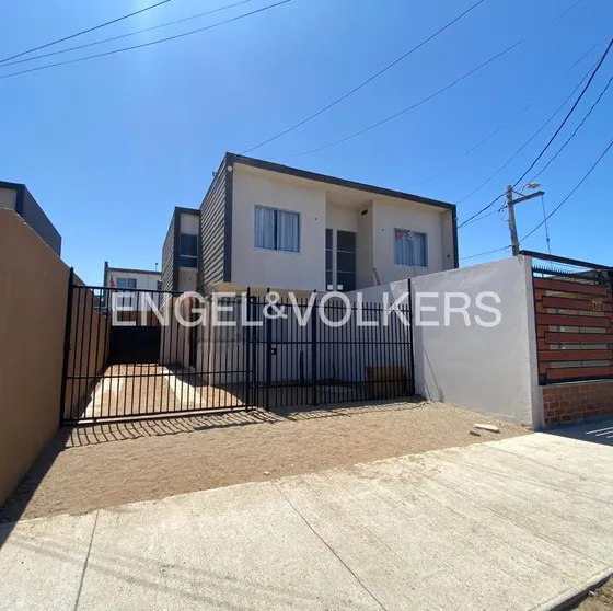 Se Vende Casa En Caleta San Pedro