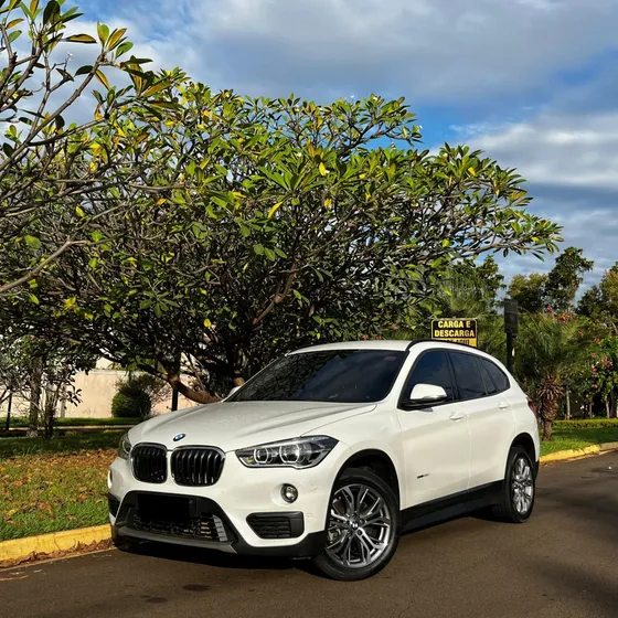 Bmw X1 2.0 16v Turbo Activeflex Sdrive20i 4p Automático