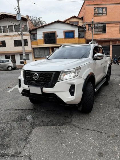 Nissan Frontier 2.5 Le