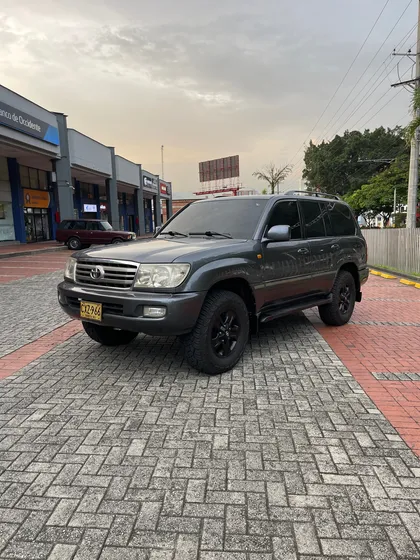 Toyota Land Cruiser 4.7 Uzj100 Imperial Blindaje 2+
