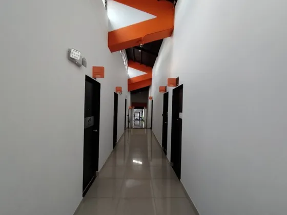  Oficina En Arriendo Ubicada En El Poblado (20920).