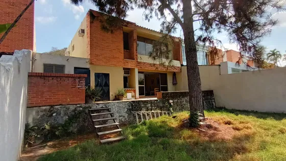 Townhouse Altos De Guataparo Res. Las Villas. Planta 100% Acepta Inmuebles