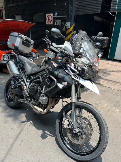 Triumph Tiger 800 Xc 2014. Muchos Accesorios Extra.