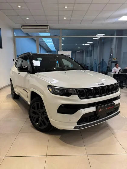 Jeep Compass 1.3 T270 Serie-s 4x2 At6