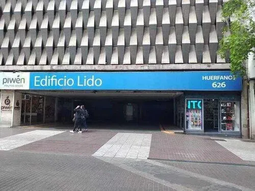 Estacionamiento Amplio En Parking Privado