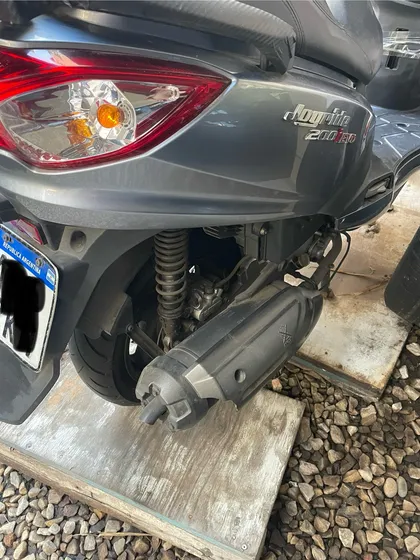 Scooter Sym 200i