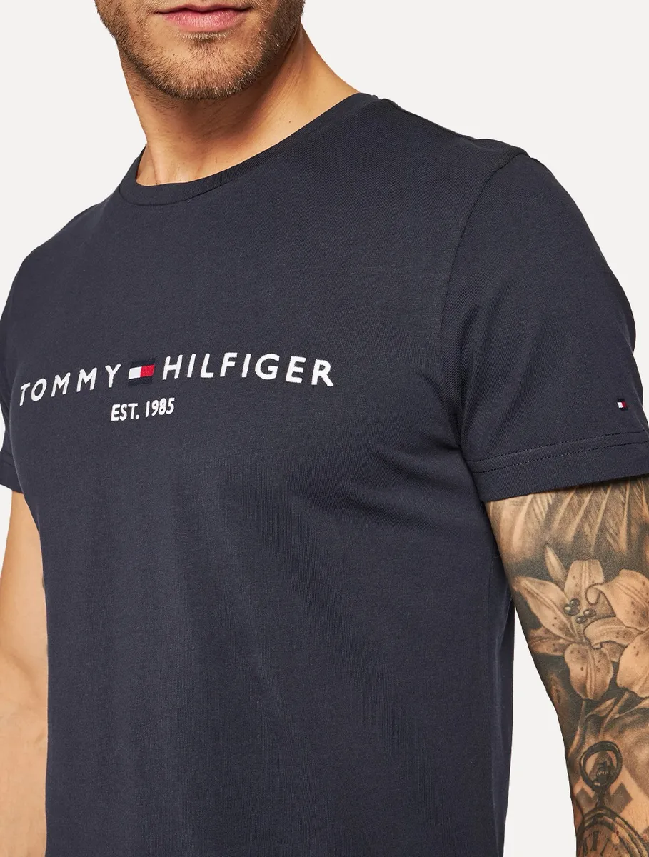 Camiseta Tommy Hilfiger Masculina Core Logo Tee Azul Marinho