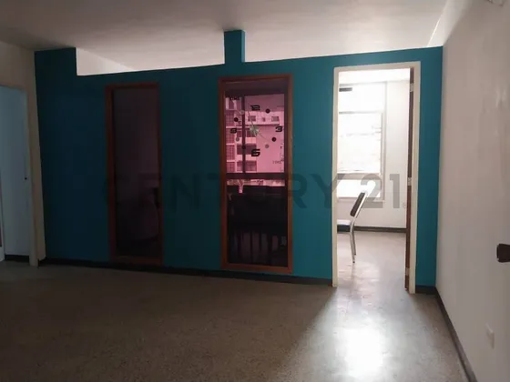 Espaciosa Y Confortable Oficina En Sabana Grande